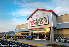 Horvath & Tremblay sells Tractor Supply <br>in North Conway, NH for $8 million